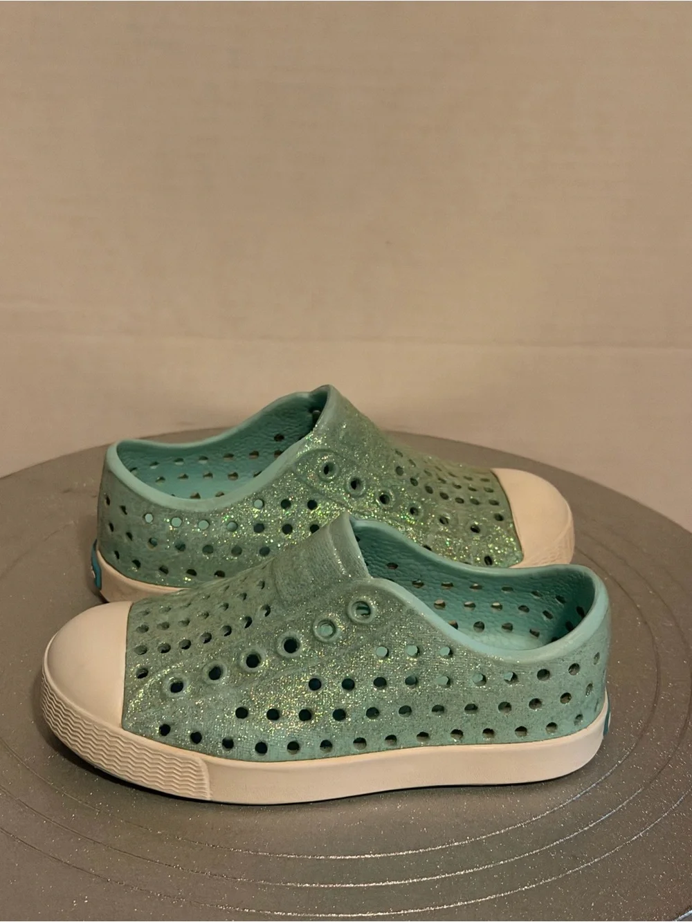 Native Shoes Jefferson Light Blue Sparkle Water Shoes Sz C7 Kids